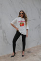T-Shirt Over Strawberries Luxo Urbano