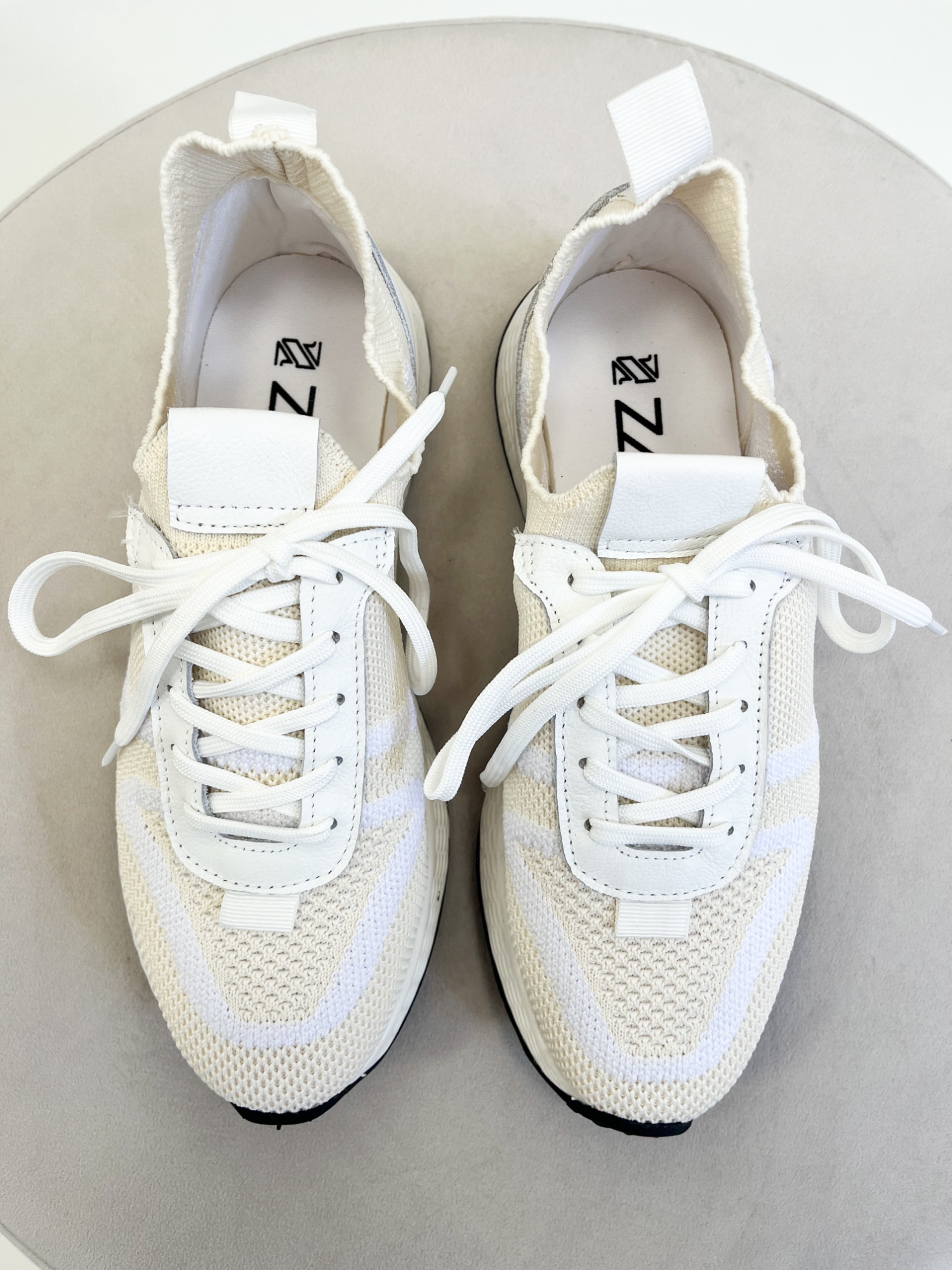 Ayla - Tênis Feminino Casual Knit Branco Ultraleve