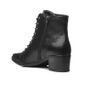 Bota Pegada Cano Baixo Bico Fino Em Couro Feminino Cor Preto