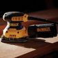 Lixadeira Orbital DeWalt DWE6411B2 Lixa 1/4" 230W 220V