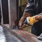 Retificadeira DeWalt DWE4997VS-B2 2" (50mm) 1300W 220V