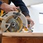 Serra Circular DeWalt 7.1/4" 20V Sem Bateria DCS570B-B3