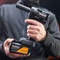 Chave De Impacto Atomic McLaren DeWalt 1/2" 2 Bat Chave De Impacto Atomic McLaren DeWalt 1/2" 2 Bat