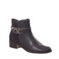Bota Ankle Boot Cravo & Canela Couro Detalhe Fivela Camurça Preta Bota Ankle Boot Cravo & Canela Couro Detalhe Fivela Camurça Preta