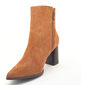 Bota Ramarim Nobuck Cano Curto Bico Fino Salto Grosso Aplicação Metal Caramelo