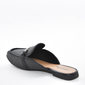 Sapato Mule Mississipi Bico Quadrado Cabedal Linhão Detalhe Metal Preto Sapato Mule Mississipi Bico Quadrado Cabedal Linhão Detalhe Metal Preto