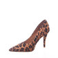 Sapato Scarpin Vizzano Bico Fino Estampado Onça Caramelo e Preto