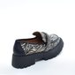 Sapato Mocassim Vizzano Cabedal Duas Tiras com Strass Estampa Zebra Salto Baixo Solado Tratorado Nud Sapato Mocassim Vizzano Cabedal Duas Tiras com Strass Estampa Zebra Salto Baixo Solado Tratorado Nud