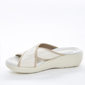 Tamanco Piccadilly Tecnologia Fascite e Wide Fit Cabedal X Salto Baixo Off White Tamanco Piccadilly Tecnologia Fascite e Wide Fit Cabedal X Salto Baixo Off White