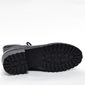 Bota Coturno Bottero Couro Salto Baixo Grosso Solado Tratorado Lateral Zíper Preto Bota Coturno Bottero Couro Salto Baixo Grosso Solado Tratorado Lateral Zíper Preto