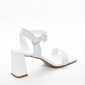 Sandália Bottero Couro com Tira Larga Bico Quadrado Salto Médio Branco Sandália Bottero Couro com Tira Larga Bico Quadrado Salto Médio Branco