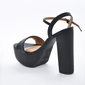 Sandália Plataforma Vizzano Cabedal Tira Salto Alto Grosso Fechamento Fivela Preto