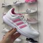 Tênis Adidas Lite Racer 4.0 Feminino Cor Off White/Rosa Tênis Adidas Lite Racer 4.0 Feminino Cor Off White/Rosa