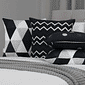 Kit: 4 Capas de Almofada Decorativas Glamour Black Kit: 4 Capas de Almofada Decorativas Glamour Black