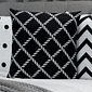 Kit: 4 Capas de Almofada Decorativas Serit Preto e Branco Kit: 4 Capas de Almofada Decorativas Serit Preto e Branco