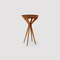 Mesa Bistrô Brioni em Madeira Maciça Design Escultural Moderna Mesa Bistrô Brioni em Madeira Maciça Design Escultural Moderna