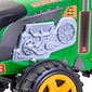 Trator Fazendeiro verde com caçamba Trator Fazendeiro verde com caçamba
