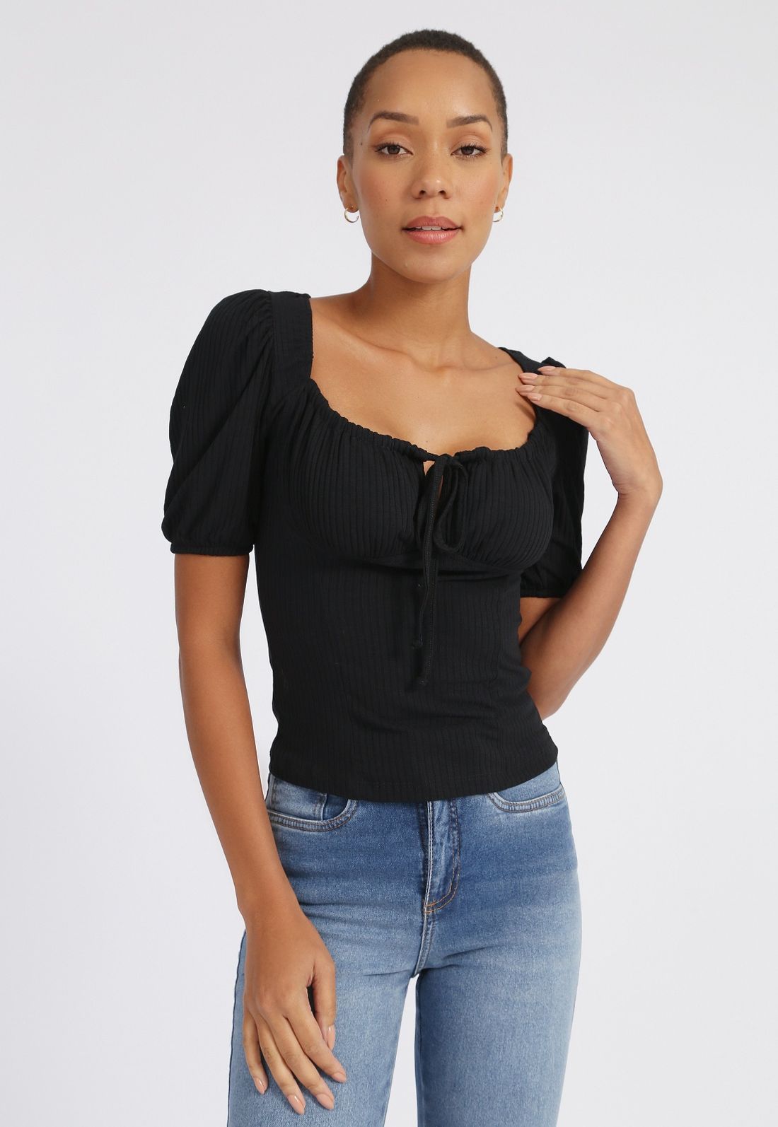 BLUSA CANELADA BUSTO FRANZIDO - Tamanho P - Cor PRETO