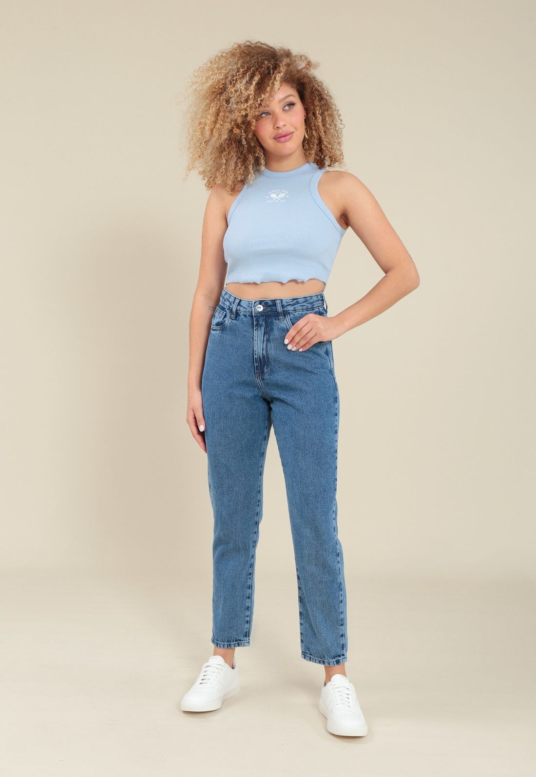 CALÇA JEANS MOM AZUL ESCURO - Cor AZUL ESCURO - Tamanho 34