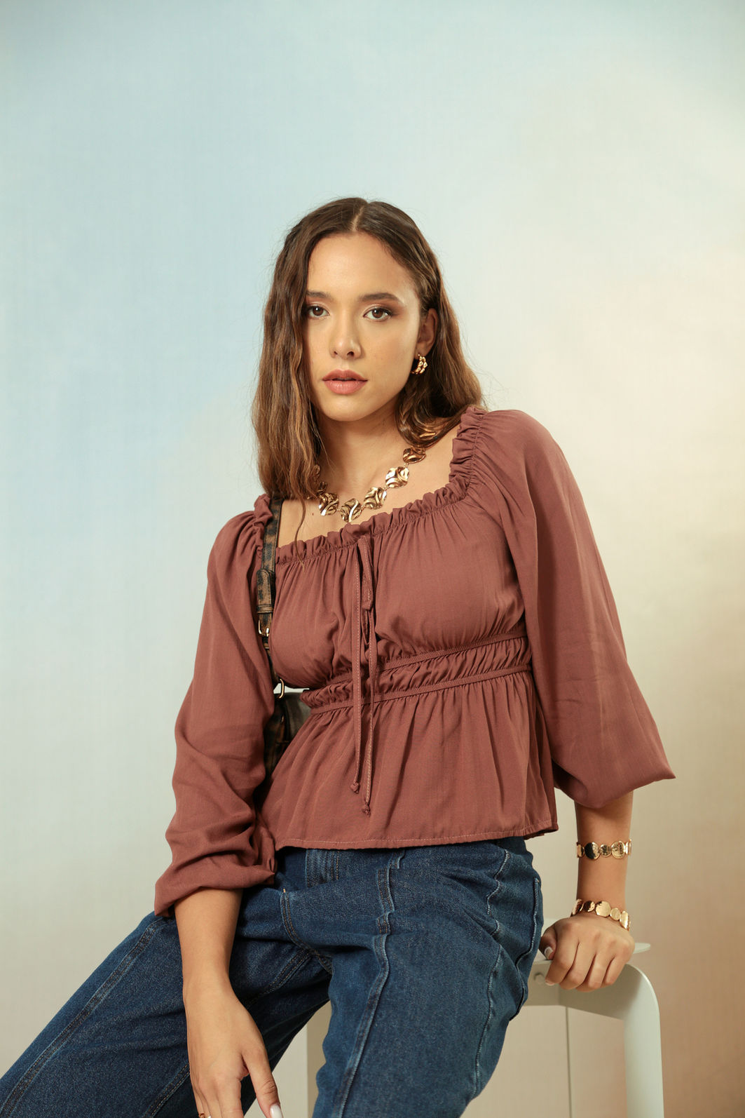 Blusa Em Viscose Manga Longa Ombro A Ombro - Cor MARROM - Tamanho PP
