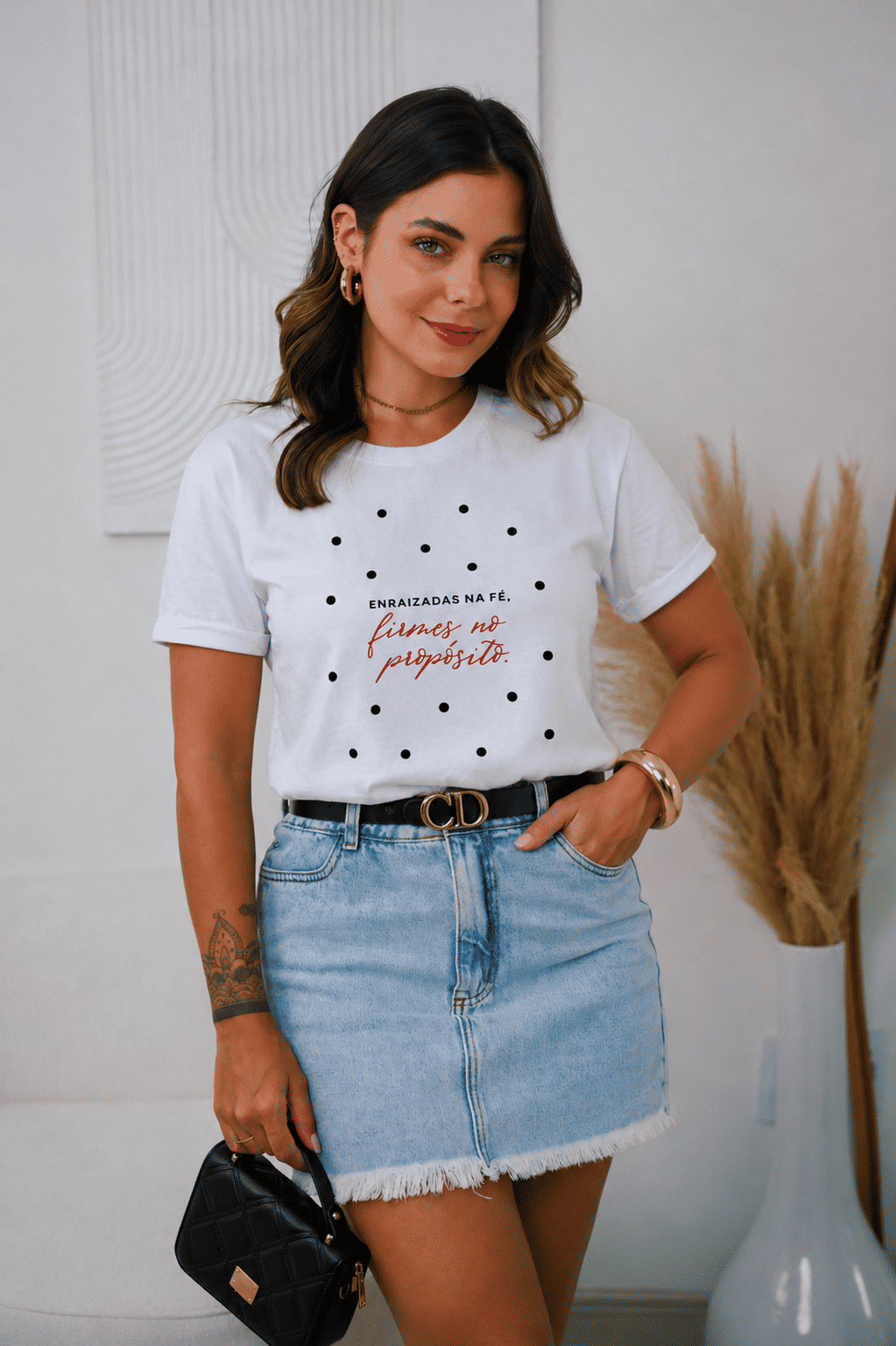 ⭐︎tee⭐︎ Tshirt Premium - Enraizadas na Fé - Off White Meia Cereja - Loja
