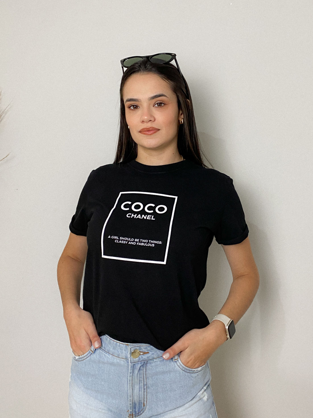 Tshirt Premium - Coco Chanel - Preto Meia Cereja - Loja Virtual