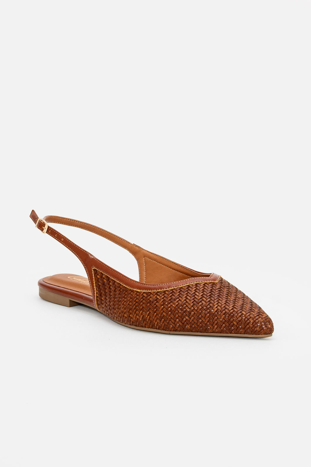 Chanel em Trissê Elegante Tostado