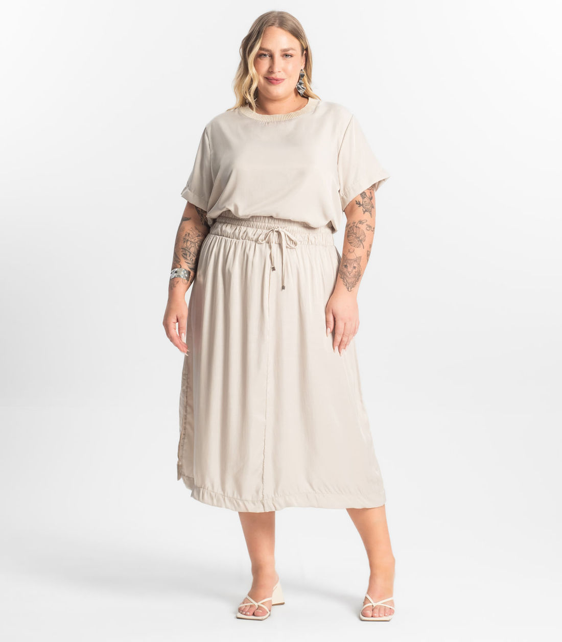 Saia Midi Plus Size Secret Glam - Moda Feminina e Masculina, Itens para Casa e Mais l Rovitex