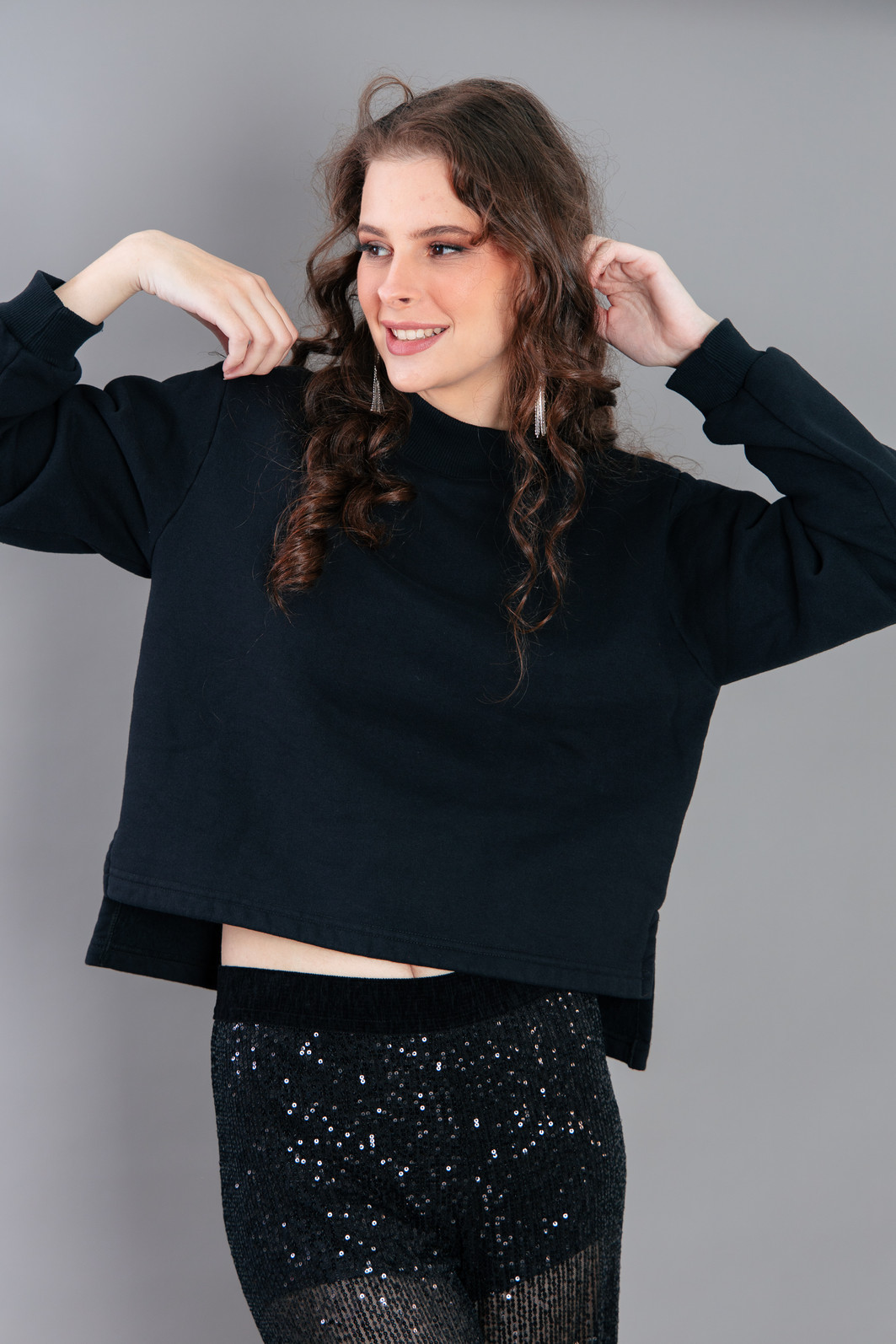 Casaco Básico De Moletom Preto Marina Gabriella Roupas Femininas