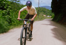 Por Que Você Pedala Mais e Evolui Menos? Entenda a Disponibilidade Energética