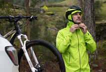 Jaquetas Corta Vento: A Escolha Ideal para Ciclistas em Qualquer Clima