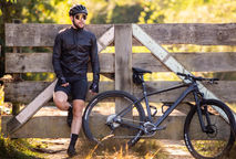 Bermuda Montova Evo: Performance e Conforto para Ciclistas Exigentes