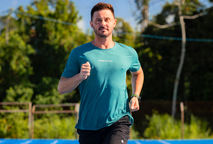 Camiseta Dry Fit é Boa? A verdade sobre o tecido e por que é essencial no esporte