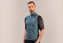 Colete Corta Vento Masculino Save: Proteção Leve para Pedalar em Dias Frios