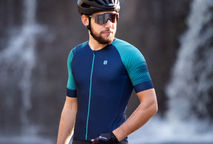 Jersey Slim Masculina para Máxima Performance