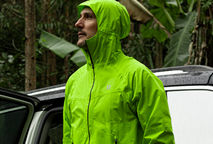 Estilo e Funcionalidade: Jaqueta Impermeável Accorto