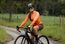 Jersey manga longa: quando usar e como acertar no modelo para clima frio