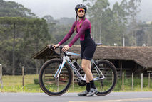 Escolha o macaquinho de ciclismo correto para seus pedais de longa duração