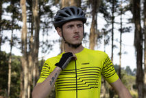 Jerseys Masculinas para Ciclismo: Unindo Estilo e Funcionalidade