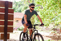 Camisa Slim de Ciclismo: Estilo e Alta Performance para Seus Pedais