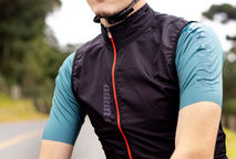 Colete Corta-Vento Intense: Ideal para Condições Extremas