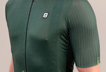 Jerseys Supreme: Combinação Perfeita de Tecnologia e Estilo