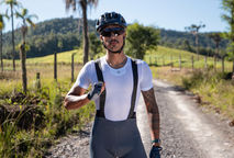 Melhorando o Desempenho com Baselayer de Ciclismo