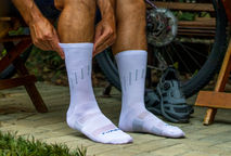 Meia Ultra Air Branca: conforto extremo para pedais de longa duração