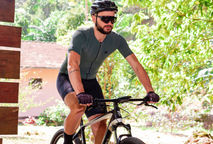 Camisa de Ciclismo: Conforto e estilo para seus pedais