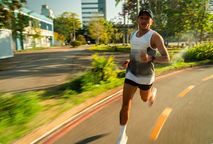 Roupa para correr 5 km: o que realmente precisa para começar?