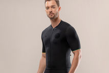 Jersey Euro Brasil: Representando com Estilo nas Estradas