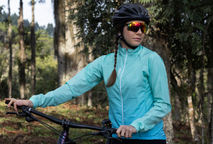 Jaquetas de Ciclismo Femininas: A Escolha Ideal para Ciclistas
