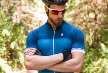 Jersey Tradicional Ocean: Conforto e Estilo para o Ciclista Moderno