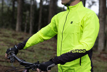 Uso de Jaqueta Corta-Vento para Ciclistas: Uma Escolha Inteligente o Ano Todo
